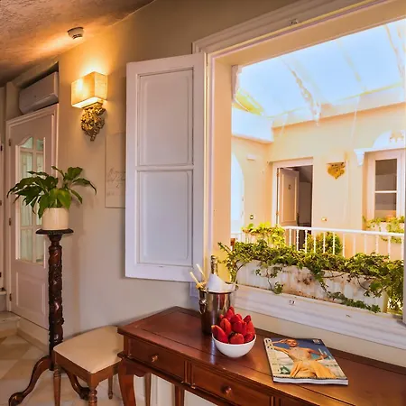 The Town House (adults Only) 2*