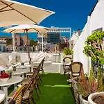 Pensión The Town House (adults Only)
