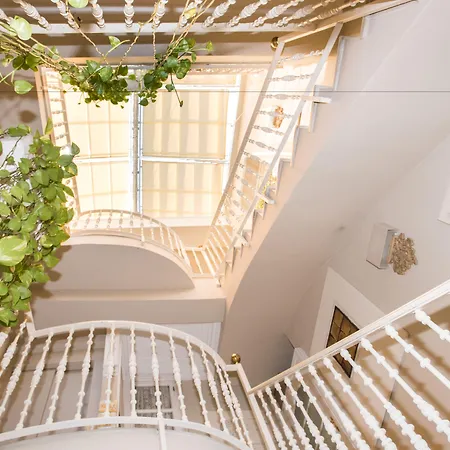 The Town House (adults Only)
