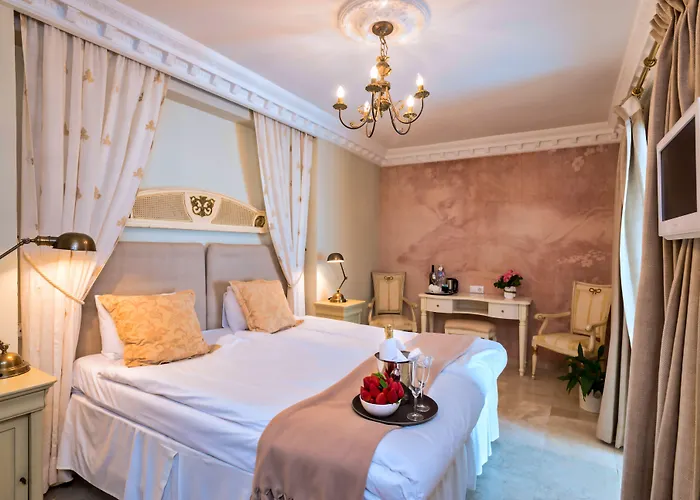 The Town House (adults Only) ماربيا