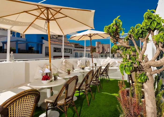 بيت ضيافة The Town House (adults Only)