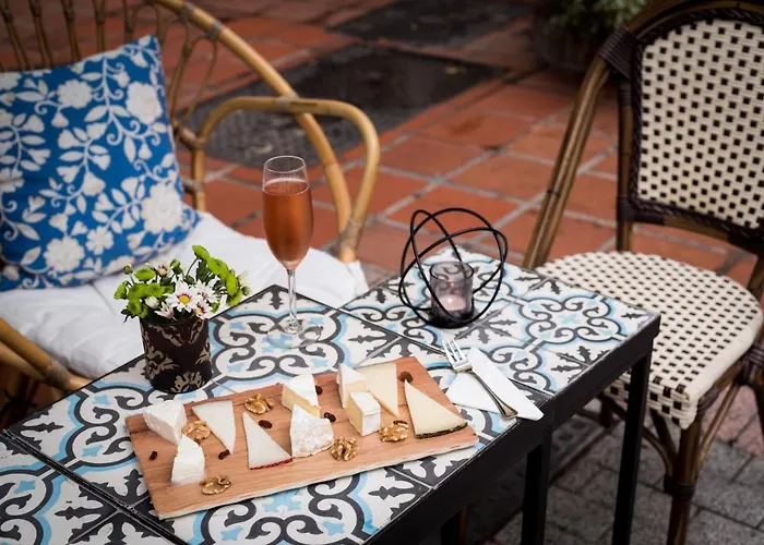 The Town House (adults Only) بيت ضيافة