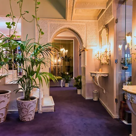 Gasthof The Town House (adults Only) Marbella